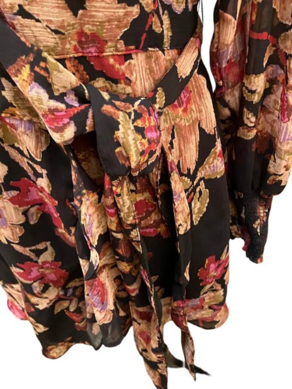 Dress Forum Floral Casual Wedding Guest Wrap Dress Size M EUC and FREE Necklace - Picture 5 of 16